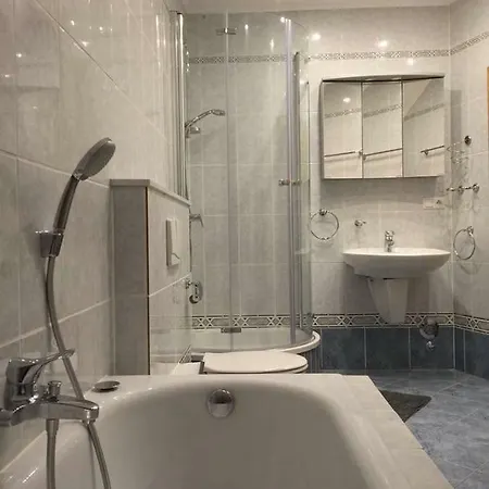 Apartment Haus Leisten
